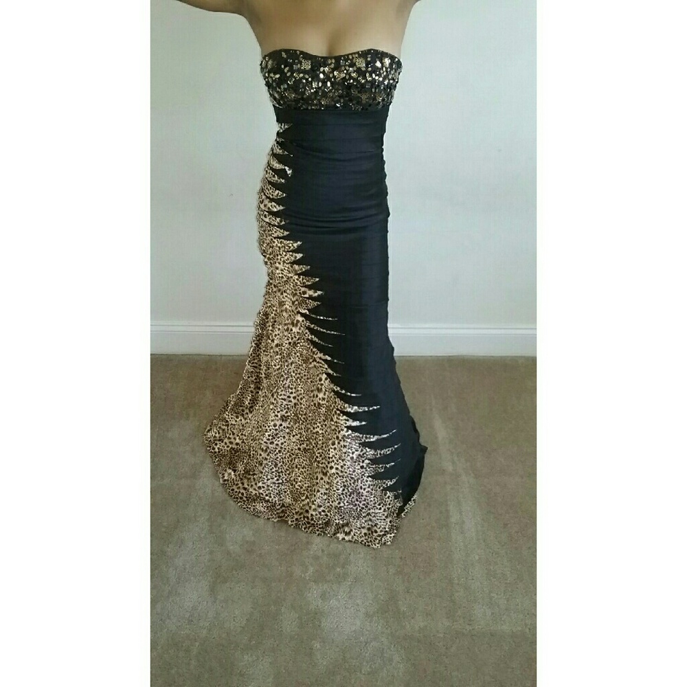 Black and cheetah print prom/ball gown